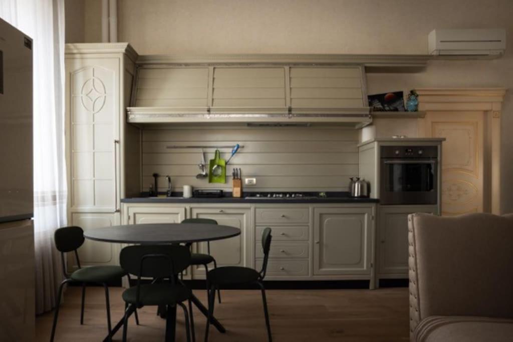 Merulana Penthouse: 5 Minutes Walk From Colosseum 外观 照片