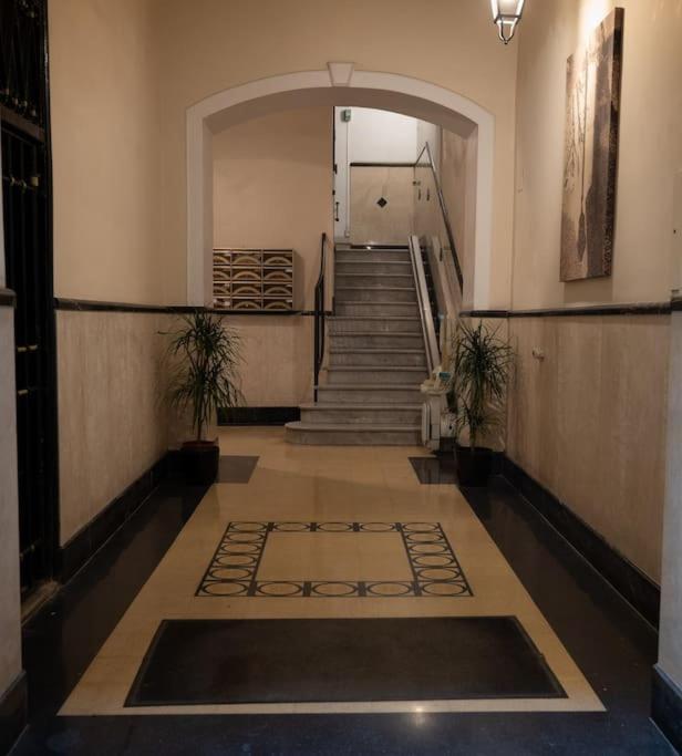 Merulana Penthouse: 5 Minutes Walk From Colosseum 外观 照片